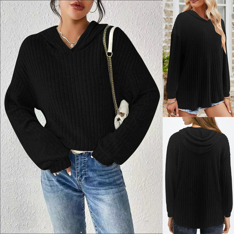 Pull à capuche côtelé pour femmes avec silhouette cropped décontractée Echoarchiv