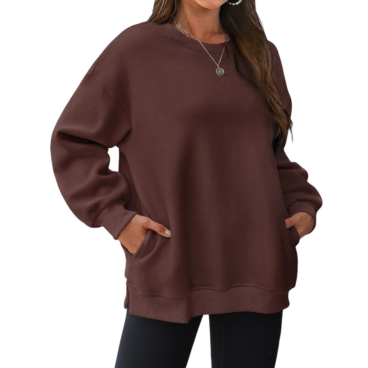 Pull-over long et oversize pour femmes avec poches latérales, bords côtelés et épaules tombantes Echo Archiv