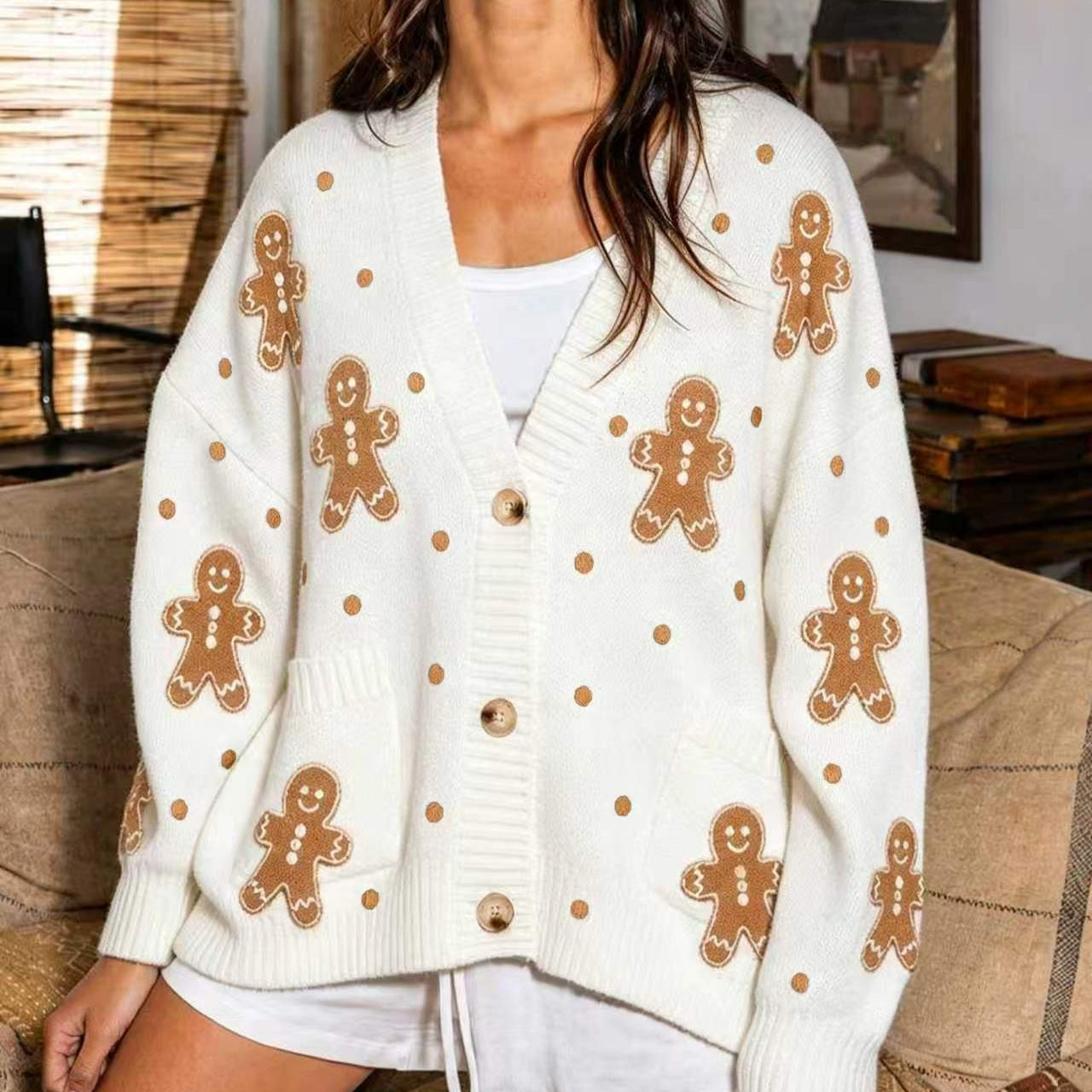 Cardigan en tricot oversized pour femmes avec broderie de pain d'épice et décolleté en V profond Echo Archiv