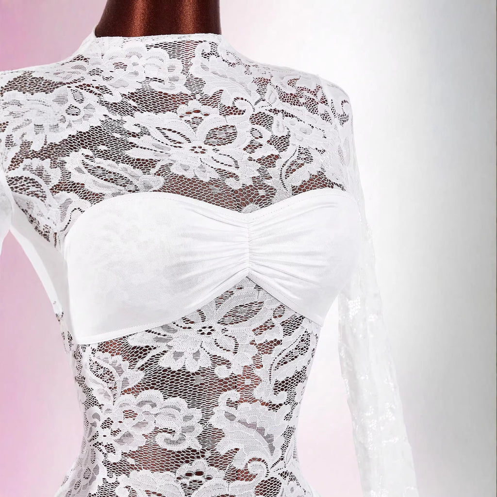 Robe mini en dentelle transparente pour femmes avec empiècement bandeau, jupe portefeuille froncée et manches longues R&B