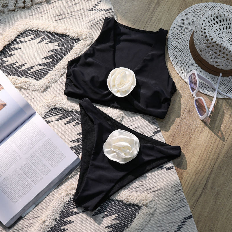 Ensemble de bikini taille haute pour femmes avec élégante application florale R&B