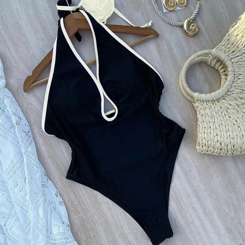 Maillot de bain une pièce élégant pour femmes avec accent floral raffiné Echo Archiv