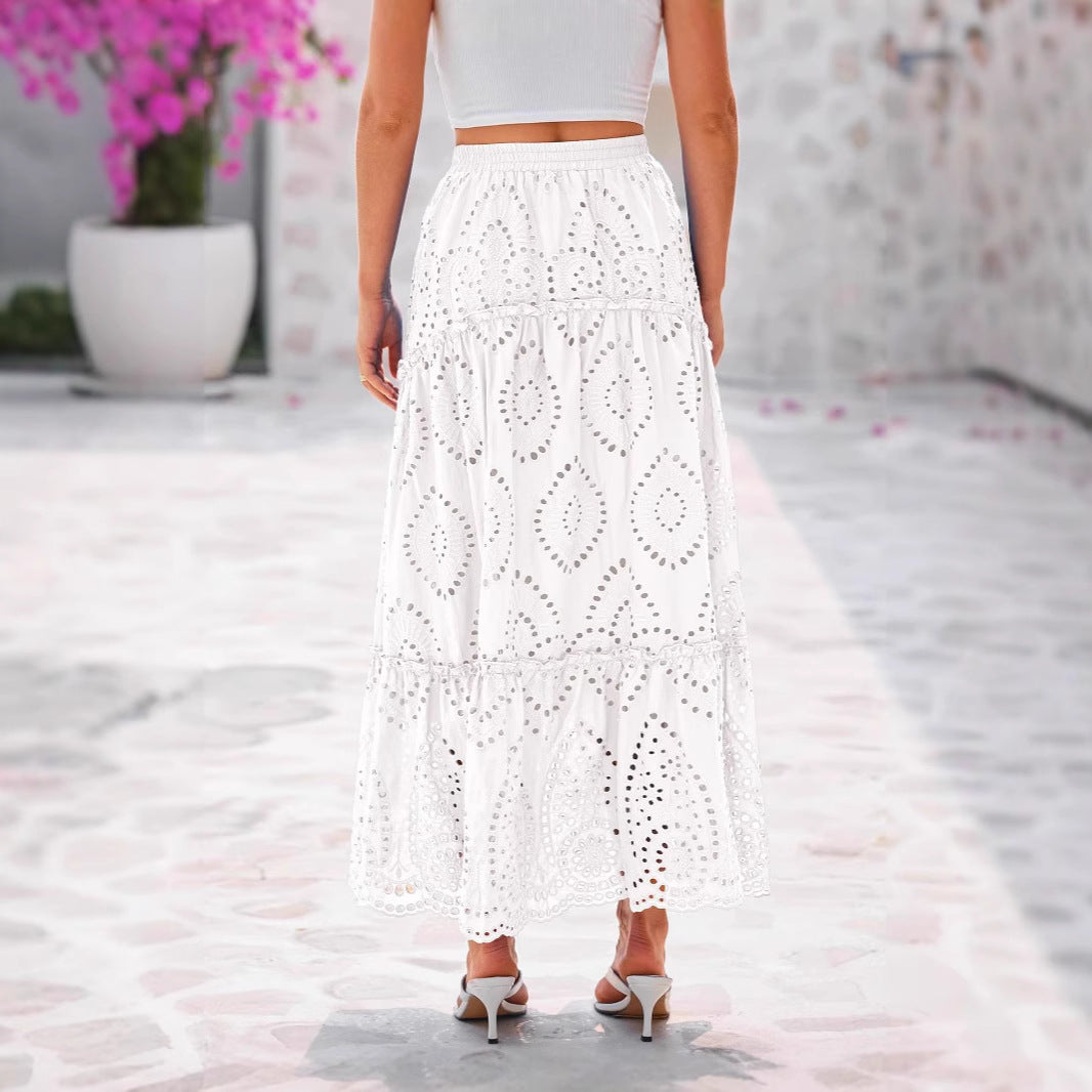 Jupe maxi Boho pour femmes avec des inserts aérés et un motif ajouré ludique R&B