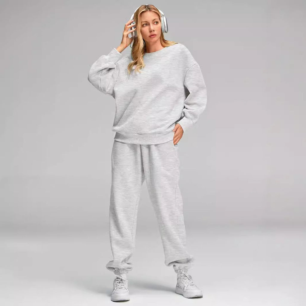 Ensemble de loungewear Relaxed pour femmes avec sweat-shirt oversize à col rond et pantalon de jogging taille haute ajusté en French Terry Echo Archiv