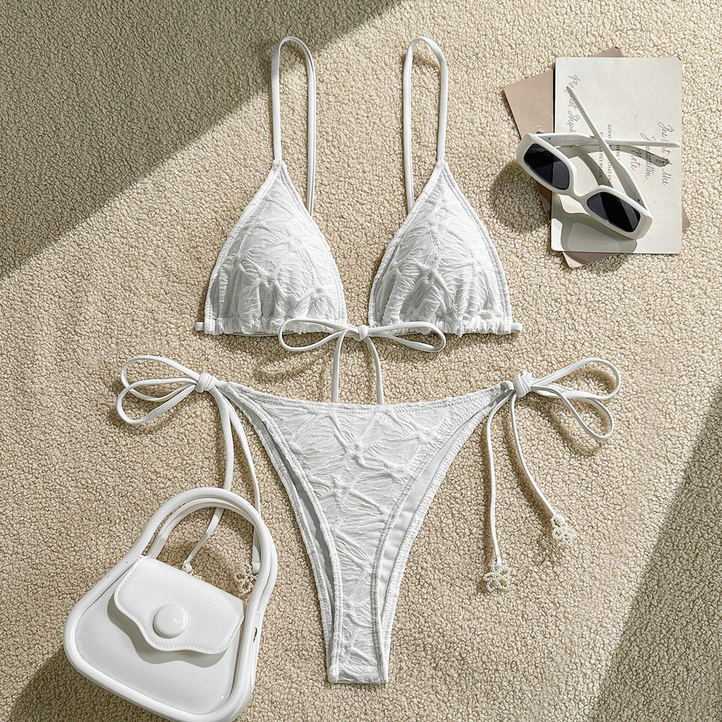 Bikini triangle pour femmes avec nœuds ludiques R&B