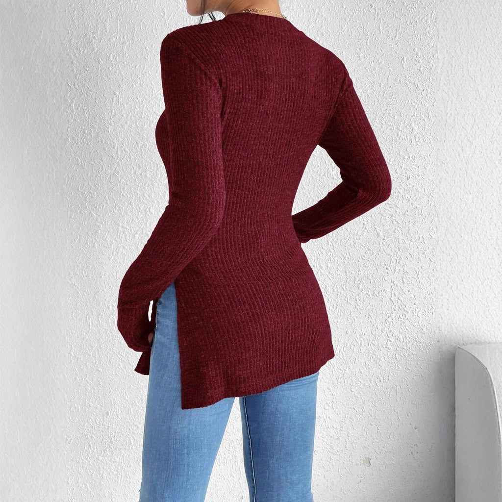 Pull fin côtelé ajusté pour femme avec col montant, manches longues et fentes latérales Echoarchiv