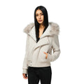 Veste bomber courte pour femmes en imitation peau de mouton avec capuche volumineuse et poignets avec trou pour le pouce Echo Archiv