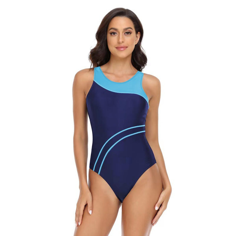 Maillot de bain femme avec design moderne à dos nageur et coupe sportive R&B