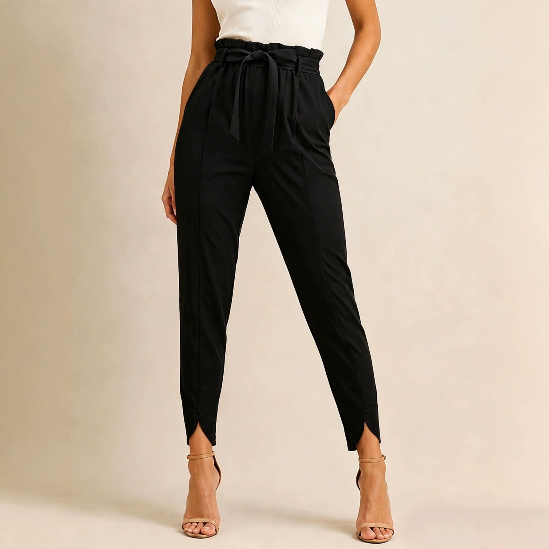 Pantalon paperbag taille haute pour femmes avec ceinture à nouer et finition cheville fendue Echo Archiv