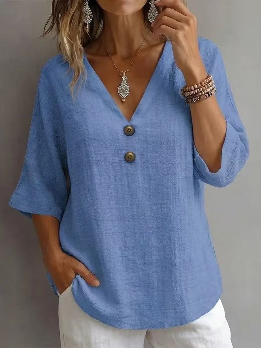 T-shirt décontracté à col en V pour femmes avec détails en bouton