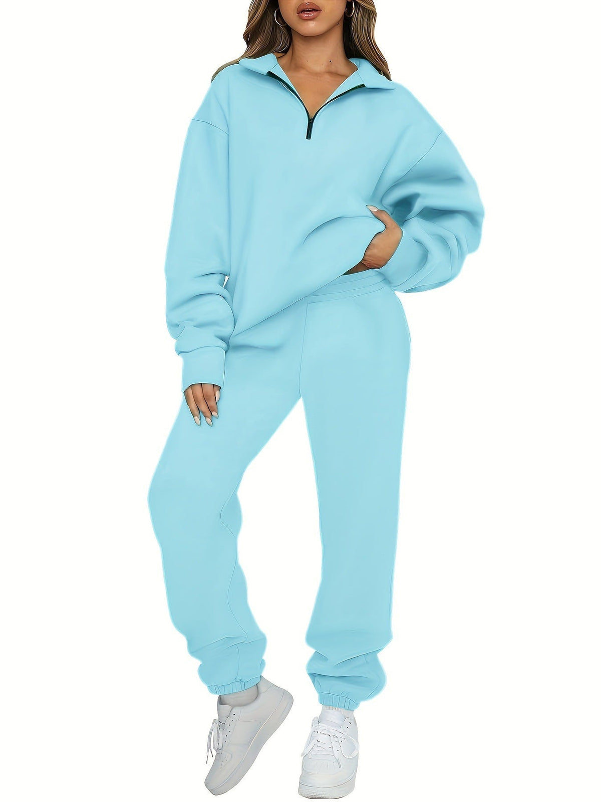 Ensemble de détente pour femmes en deux parties avec sweat-shirt à demi-fermeture éclair et coupe oversize, pantalon de jogging Echo Archiv
