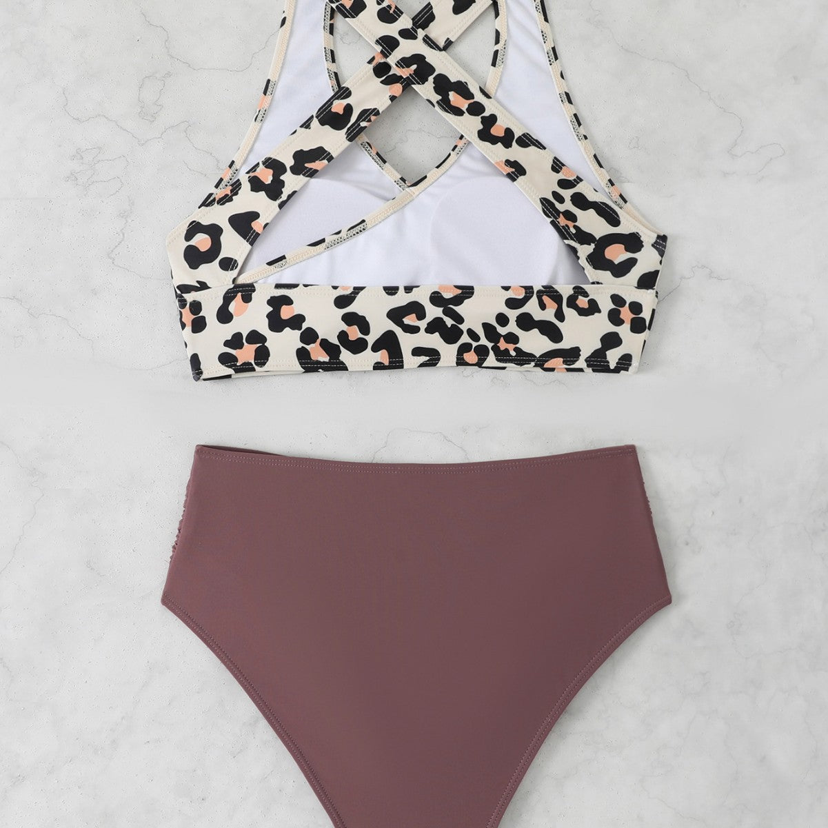 Ensemble de bikini sportif pour femmes avec un design léopard à la mode R&B