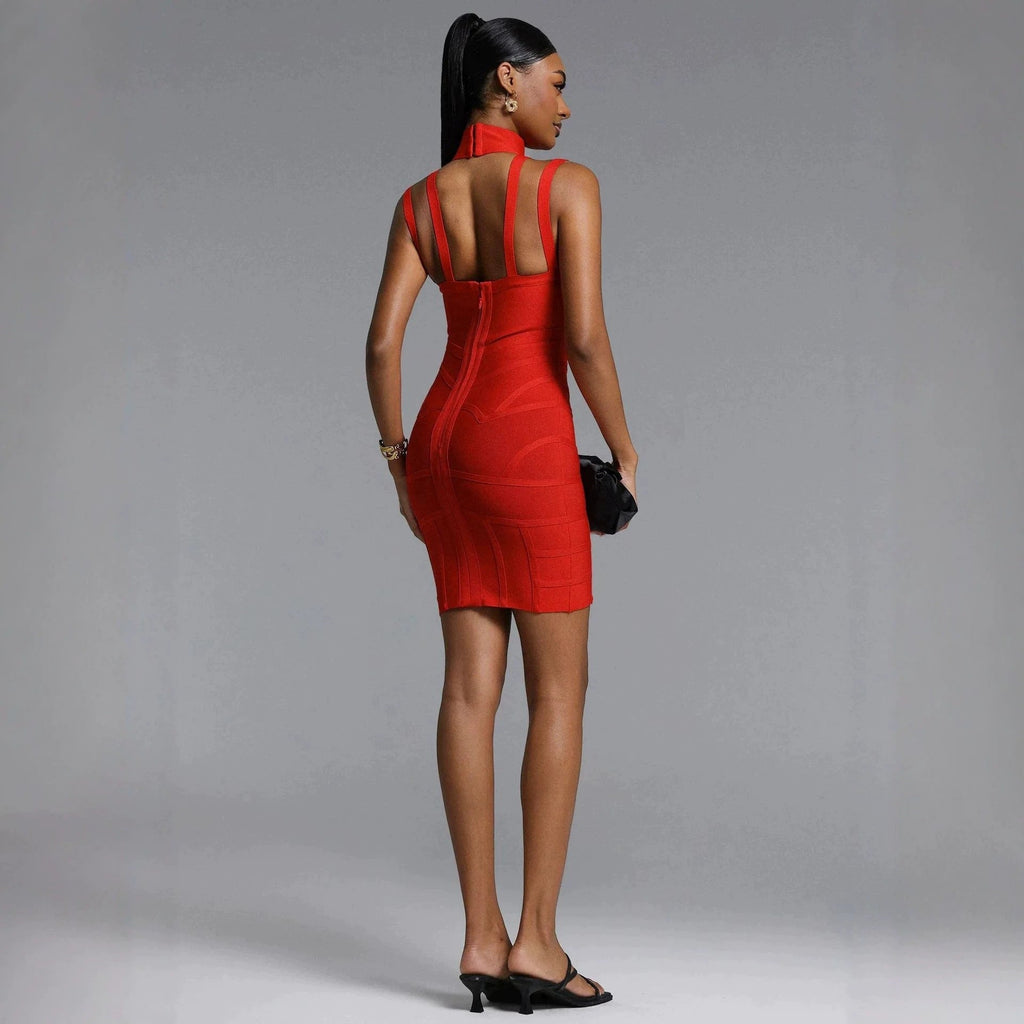 Robe courte ajustée pour femmes avec col montant et découpes raffinées R&B
