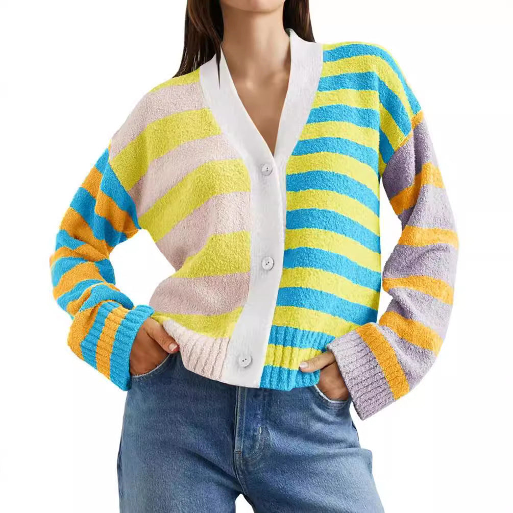 Cardigan en éponge à rayures décontracté pour femmes avec décolleté en V et patte de boutonnage Echoarchiv