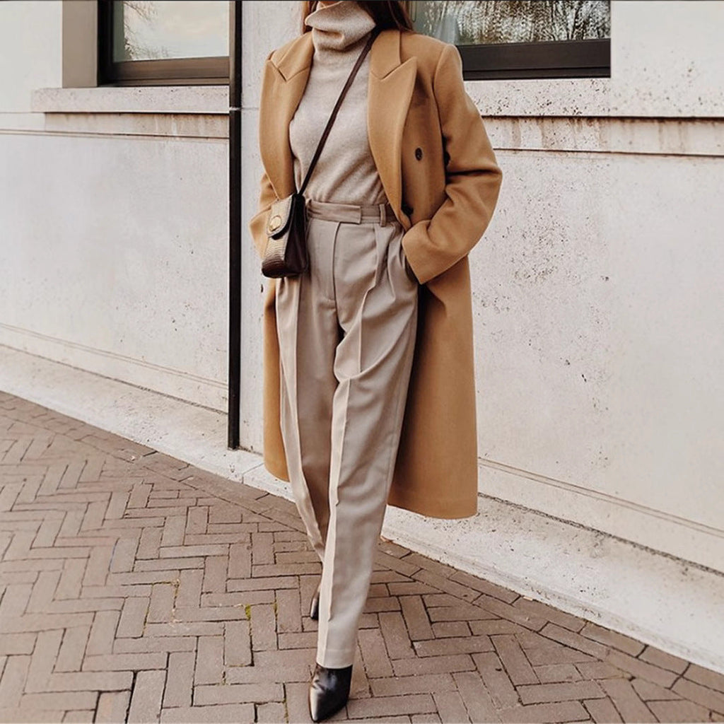 Manteau femme en mélange de laine à double boutonnage avec coupe oversize et grands revers Echoarchiv