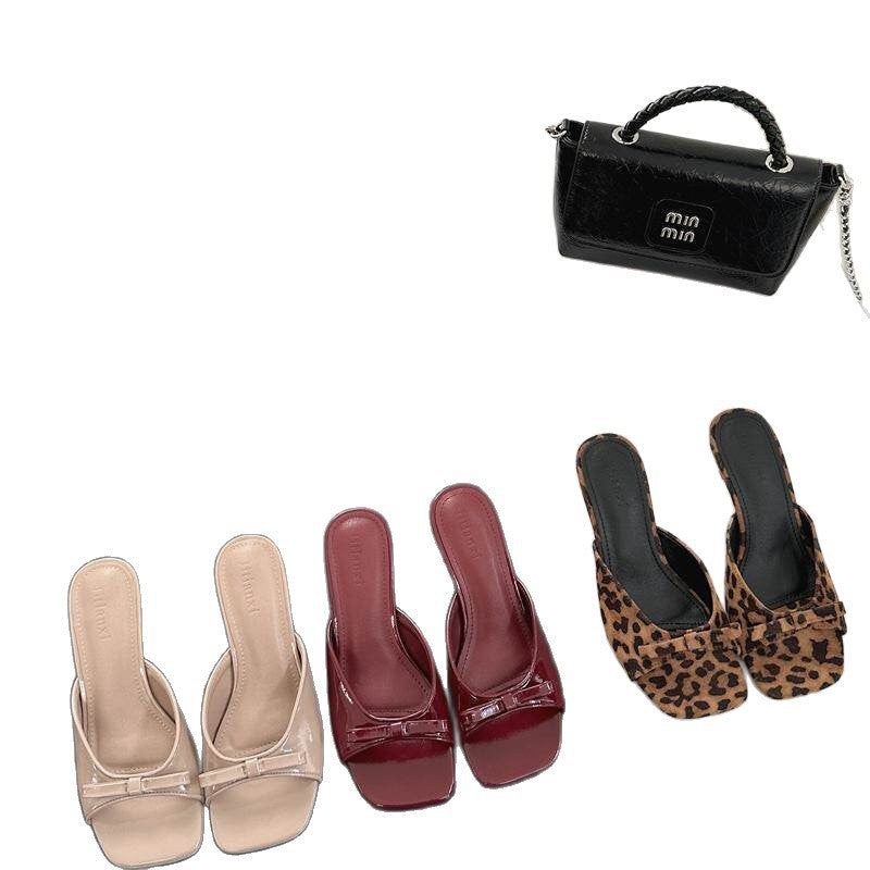 Mules élégantes pour femmes avec délicate décoration en nœud R&B