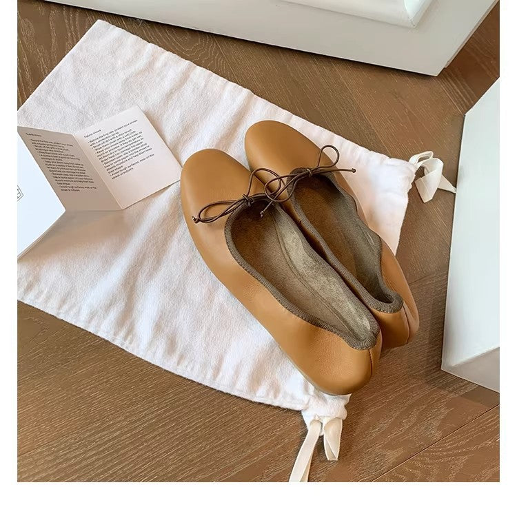 Ballerines pour femmes avec construction de sangle élastique et semelle intérieure confortable R&B