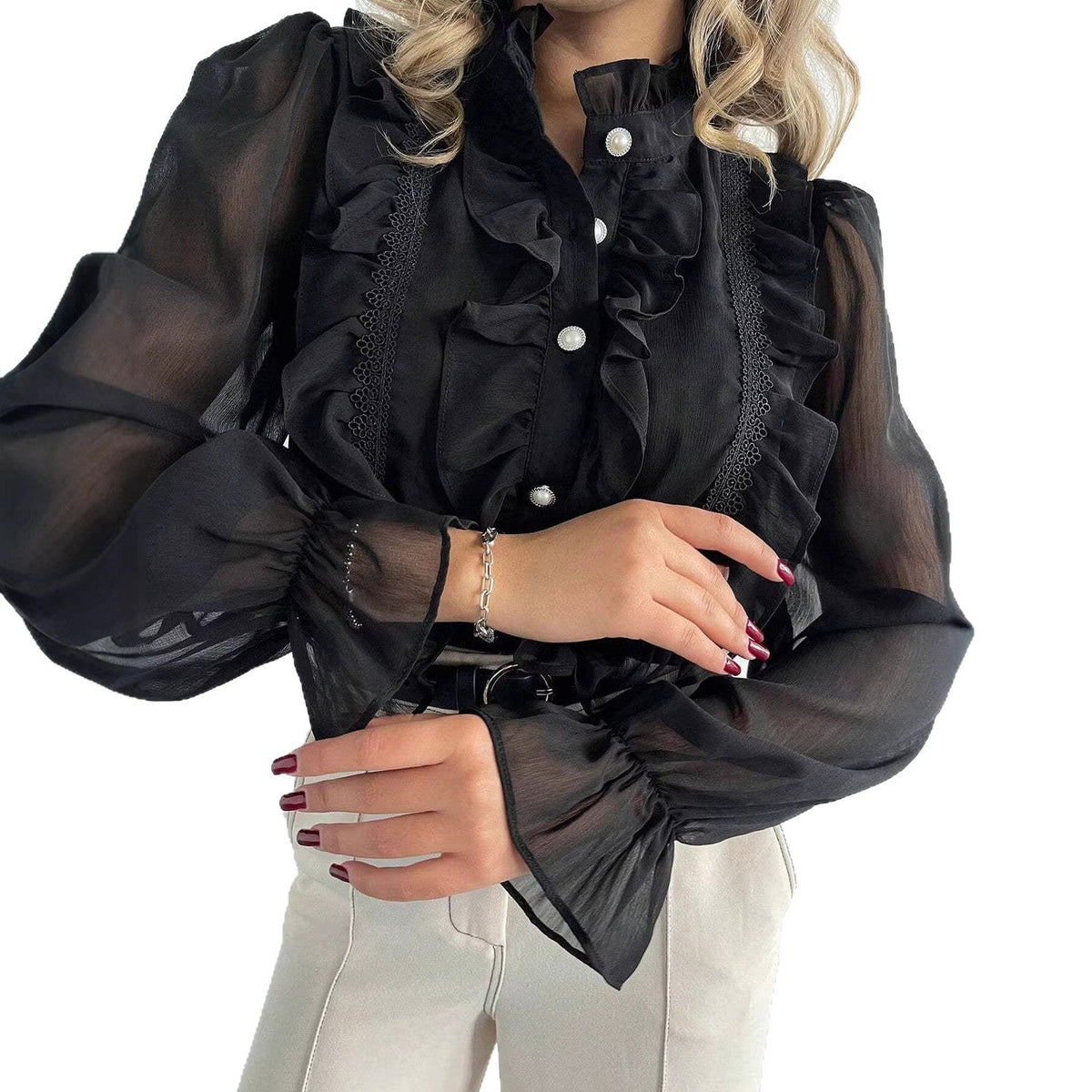 Blouse à volants en chiffon pour femmes avec col montant et boutons en perles