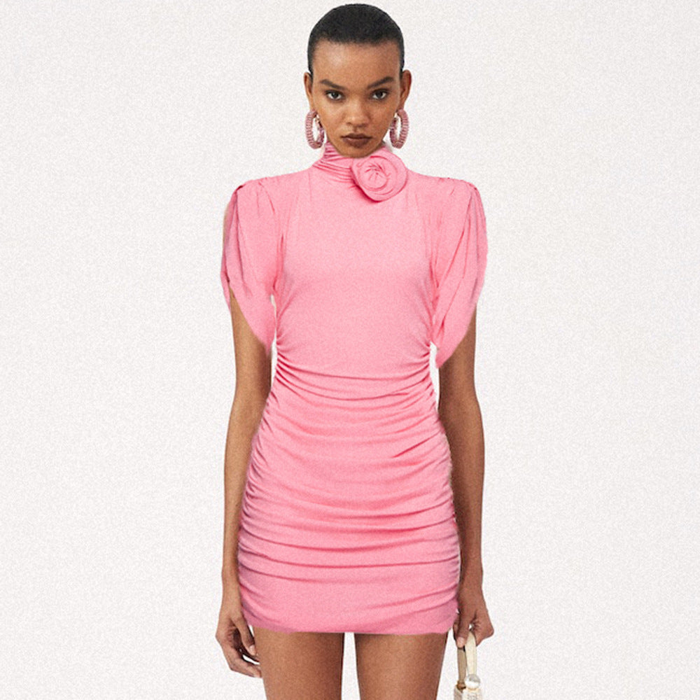 Robe cintrée pour femmes avec col montant et détails en volants Heidi-Mode