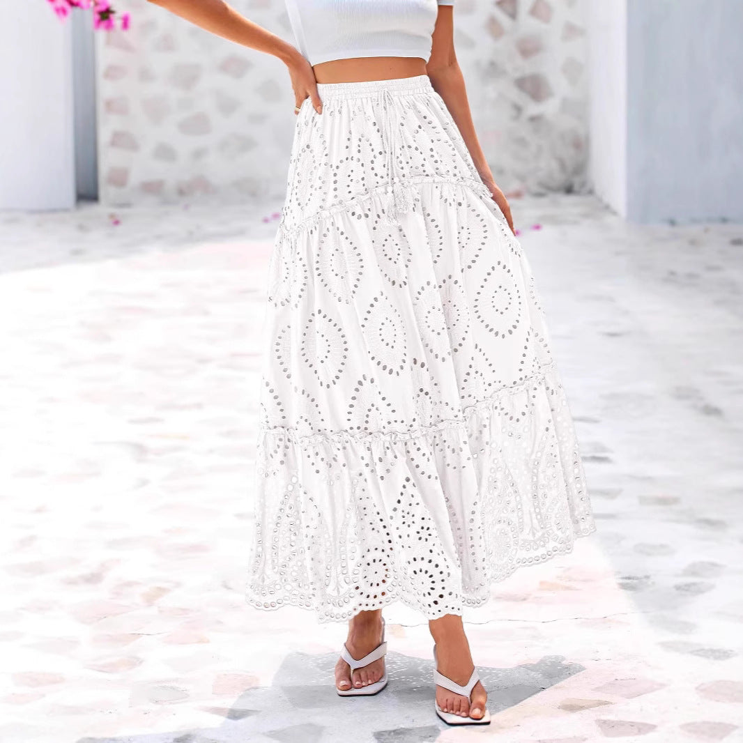 Jupe maxi Boho pour femmes avec des inserts aérés et un motif ajouré ludique R&B