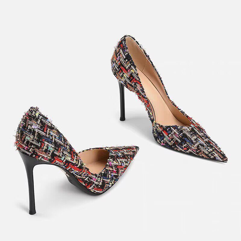 Pumps à talons hauts pointus élégants pour femmes avec design tressé R&B