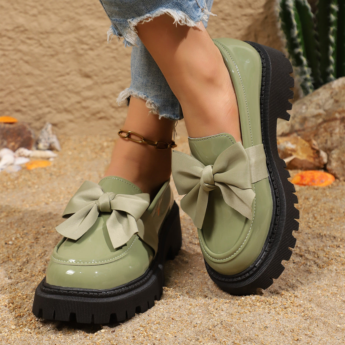 Mocassins pour femmes avec accent de nœud volumineux et semelle antidérapante R&B