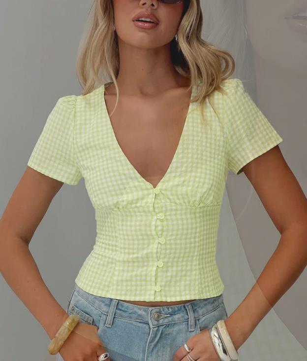 Blouse Femme à Manches Courtes à Carreaux avec Décolleté en V et Boutonnière Heidi-Mode