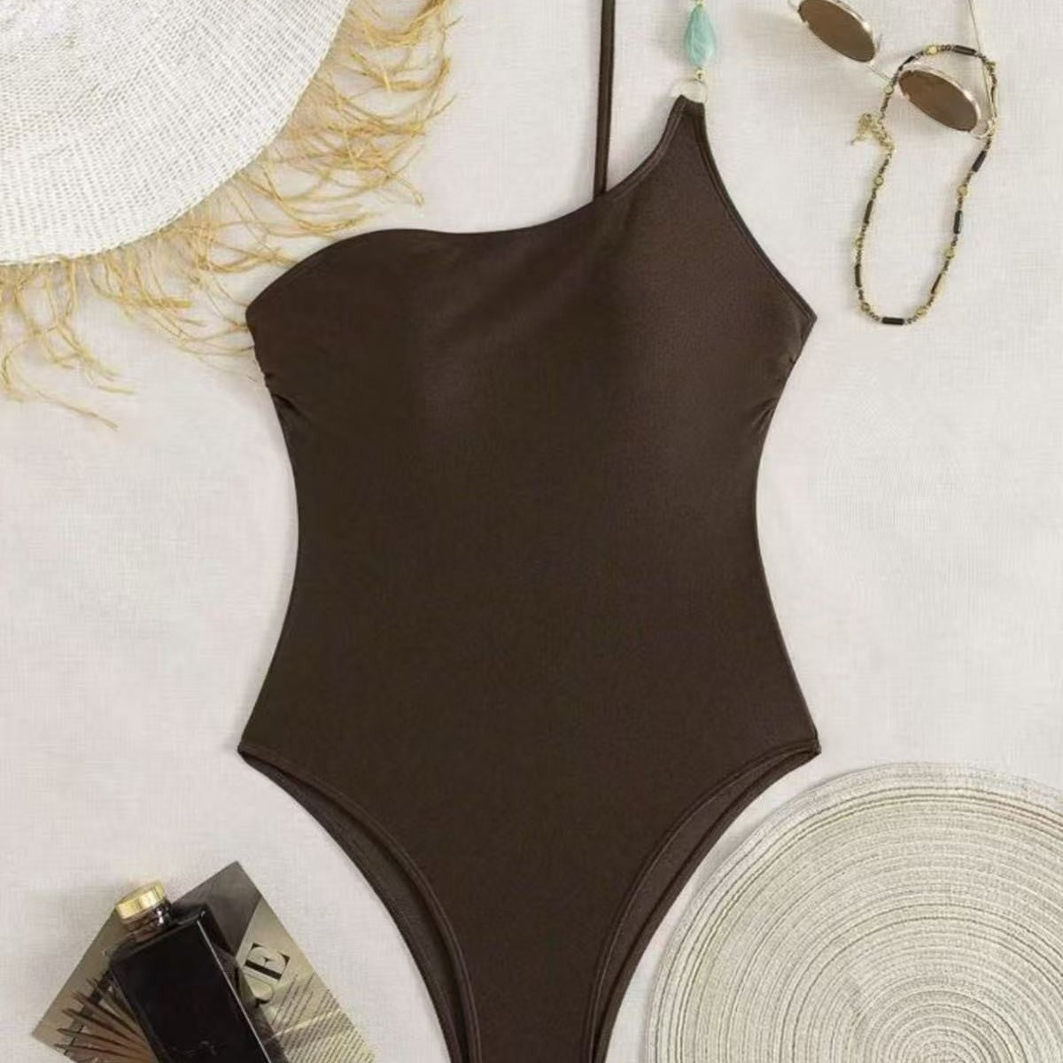 Maillot de bain une pièce élégant pour femmes avec un design de bretelles unique R&B