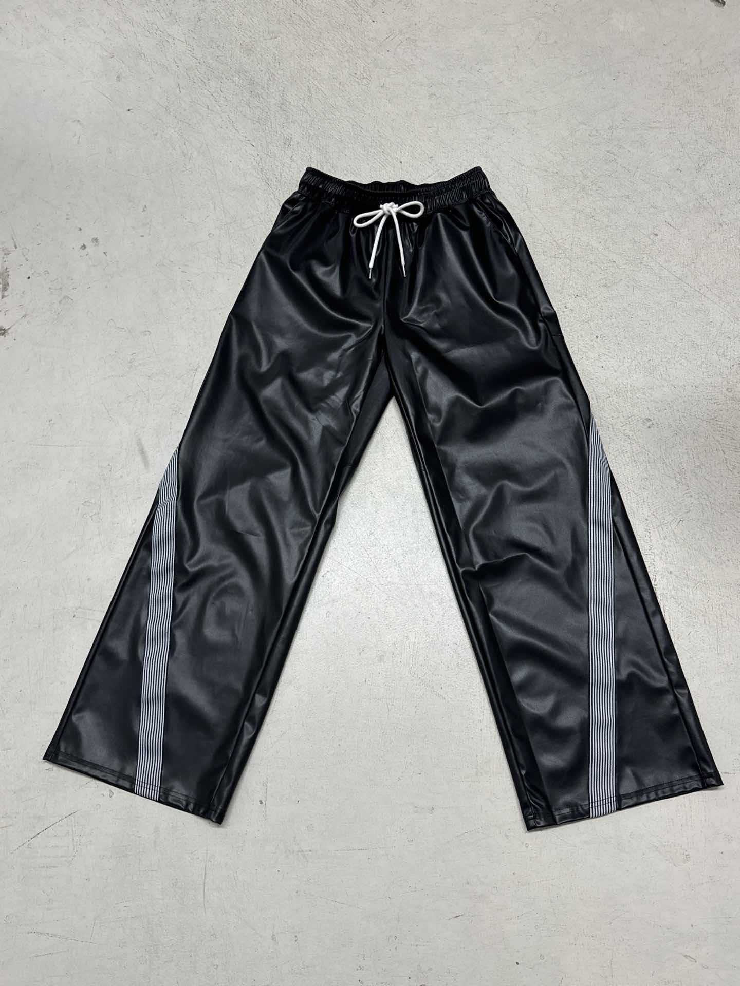 Pantalons de sport en simili cuir large pour femmes avec taille élastique, cordon de serrage et bandes latérales Echo Archiv