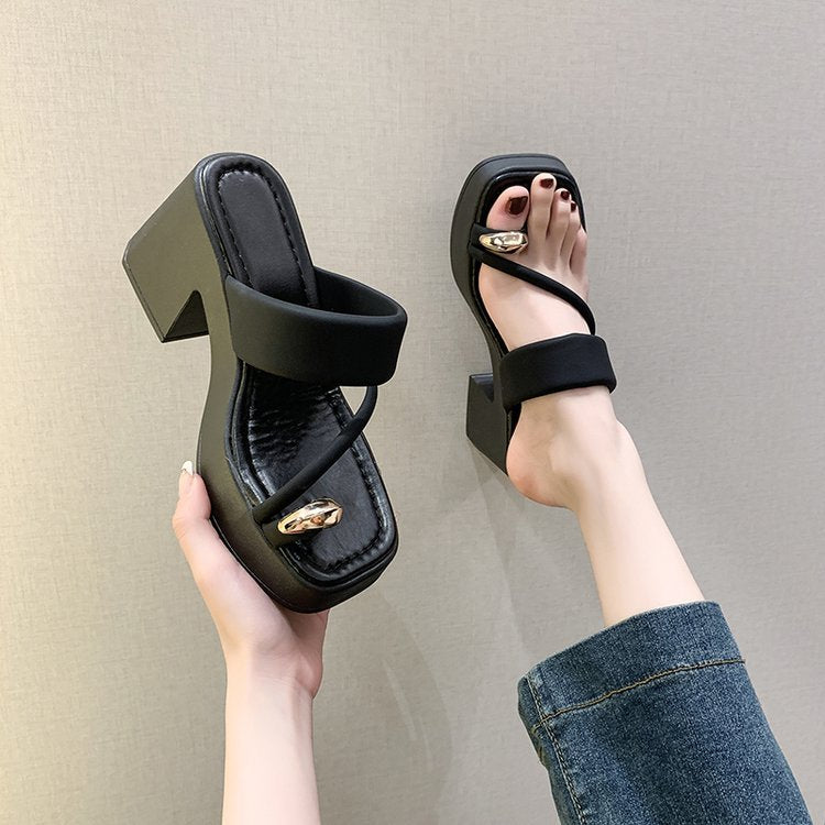 Sandales à brides pour femmes avec talon bloc R&B
