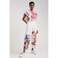Ensemble de blouse et pantalon pour femmes avec design floral et détails délicats en volants de Heidi-Mode