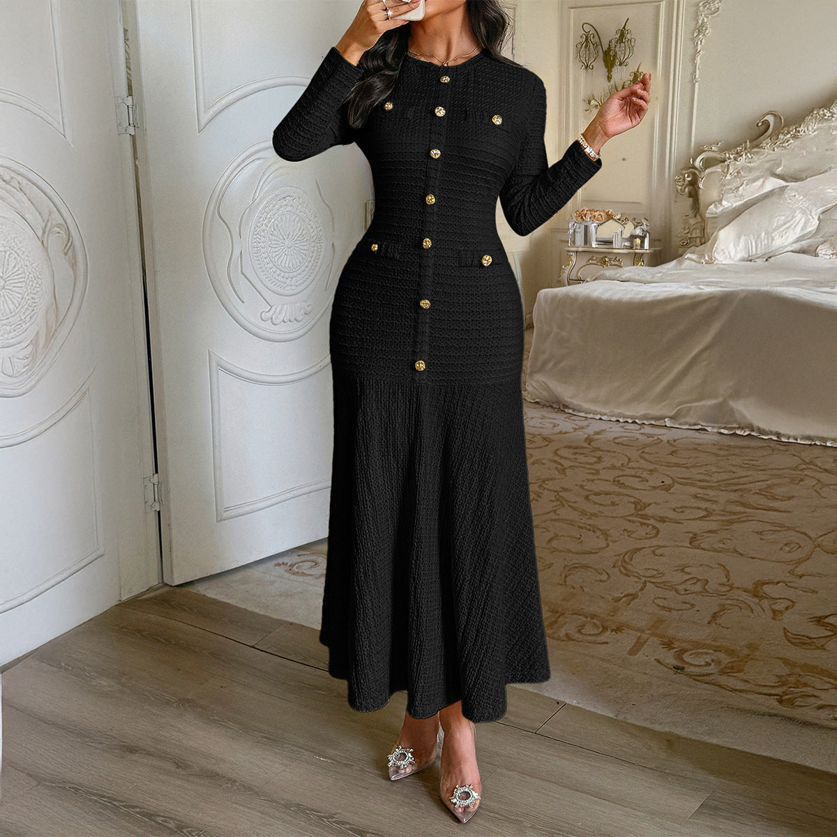 Robe maxi en tricot cintrée pour femmes avec boutonnière et boutons décoratifs Echo Archiv