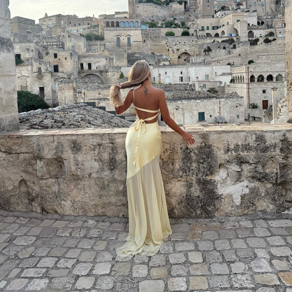 Robe maxi asymétrique pour femmes avec coupe ajustée R&B