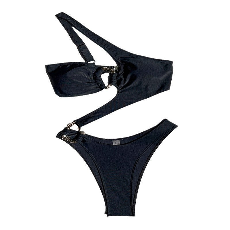 Ensemble de bikini de sport pour femmes avec un design asymétrique unique R&B
