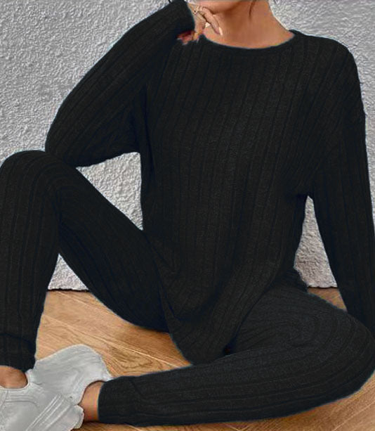 Ensemble Relax en Tricot Rippé pour Femmes avec Col Rond et Jogger Slim Echoarchiv
