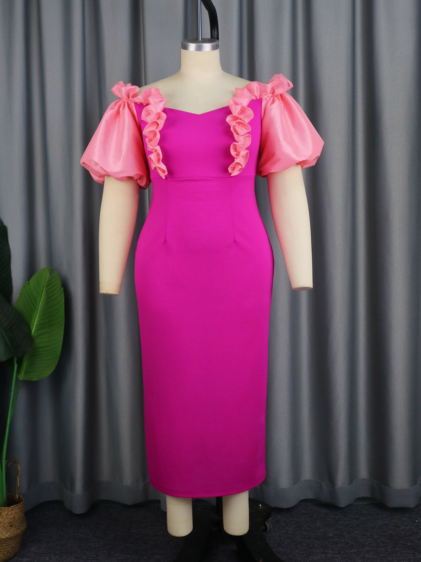 Robe longue femme avec des volants volumineux R&B