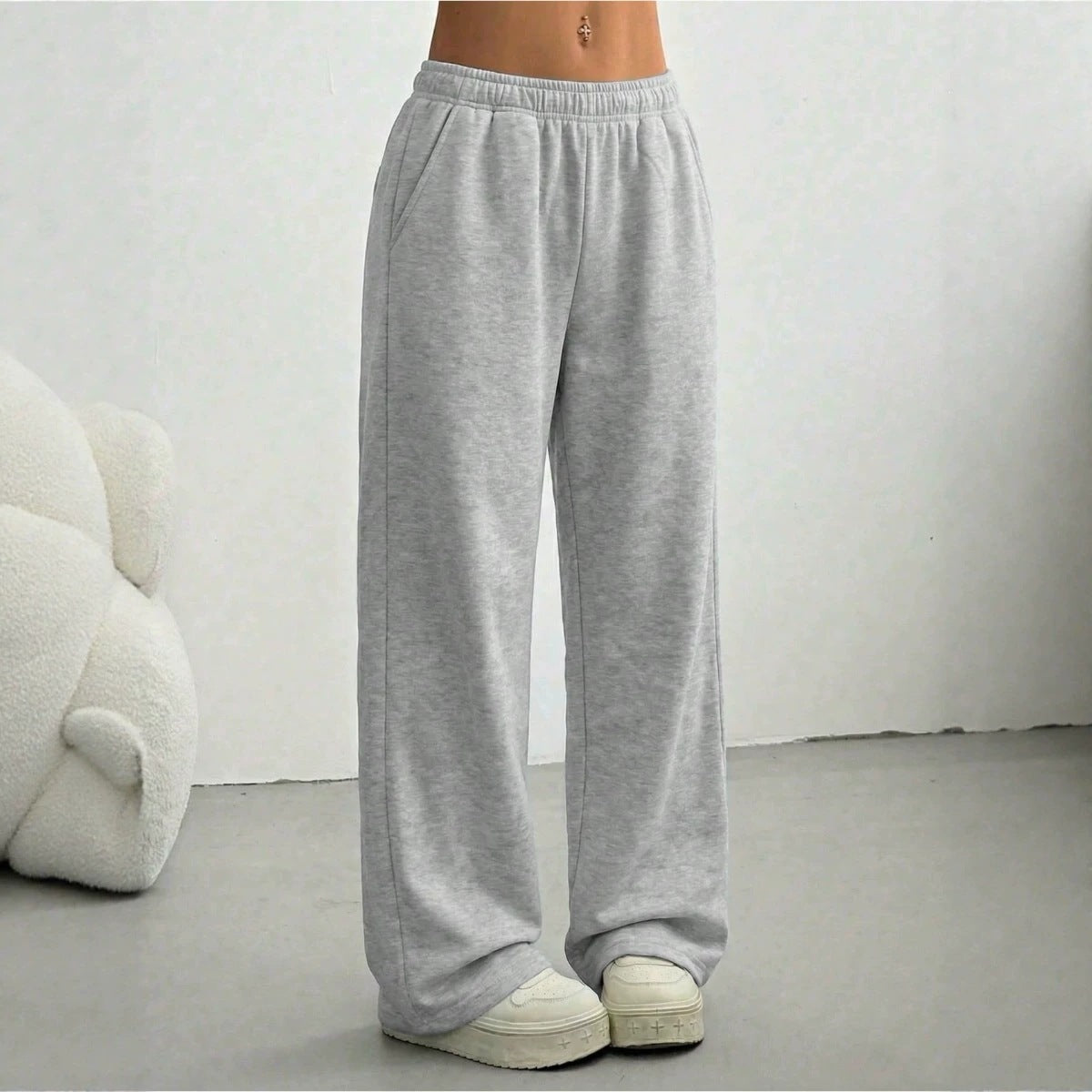 Pantalon de lounge large pour femmes avec taille élastique, poches latérales et jambe fluide Echo Archiv