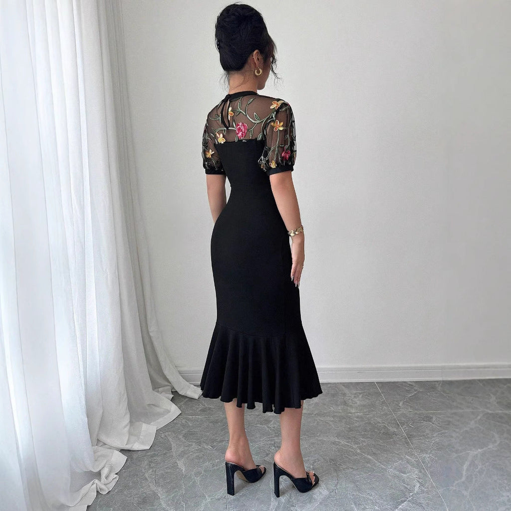 Robe midi ajustée pour femme avec haut en tulle brodé, manches bouffantes et ourlet volanté asymétrique R&B