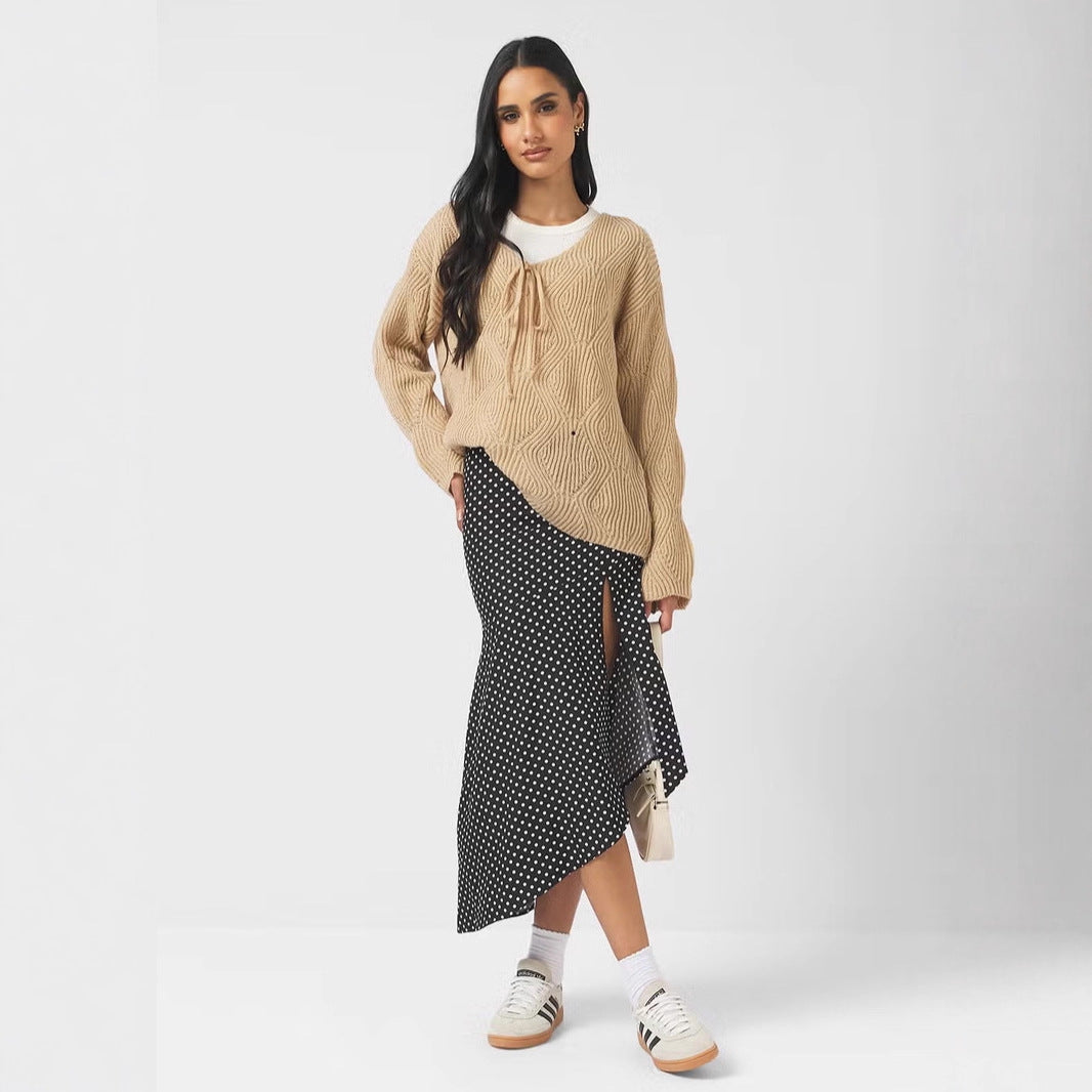 Pull-over en maille oversize pour femmes avec décolleté en V, cordon de serrage et structure en losanges