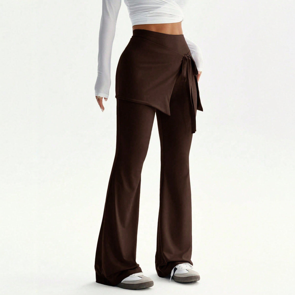 Pantalon à taille haute pour femmes avec superposition de jupe portefeuille et nœud à la taille