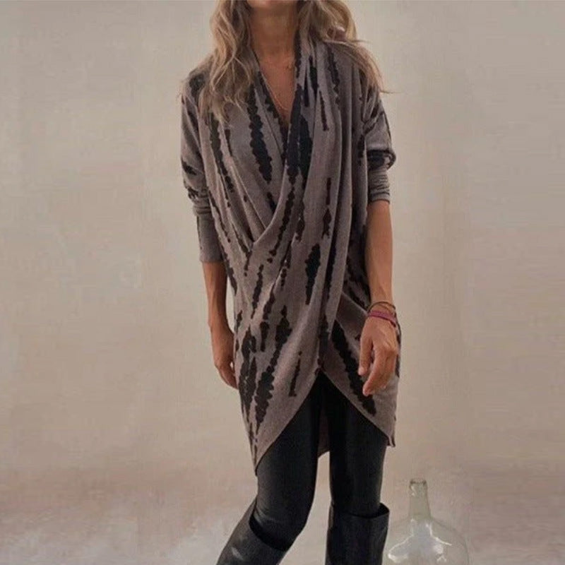 Cardigan en tricot drapé pour femmes avec effet enveloppant, tombé doux et motif abstrait Echoarchiv