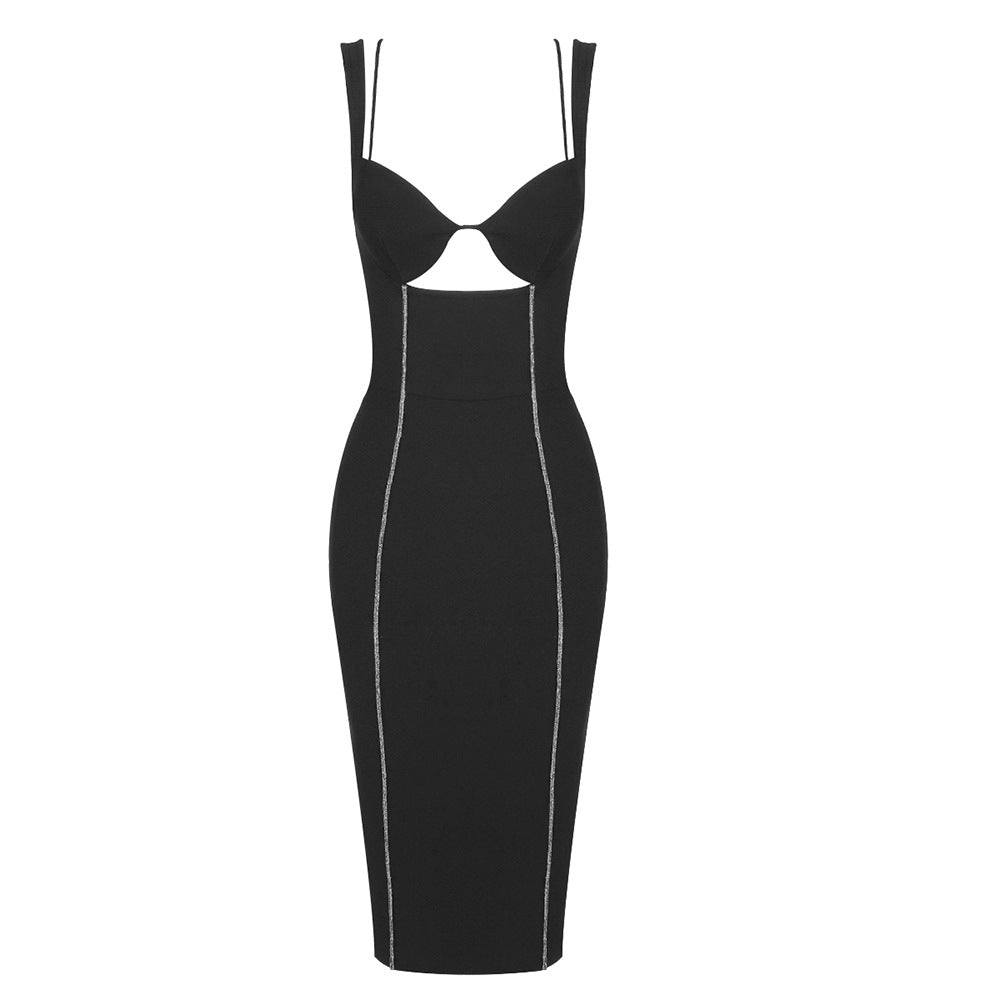 Robe ajustée pour femmes avec des découpes innovantes et une élégante ligne de couture Heidi-Mode