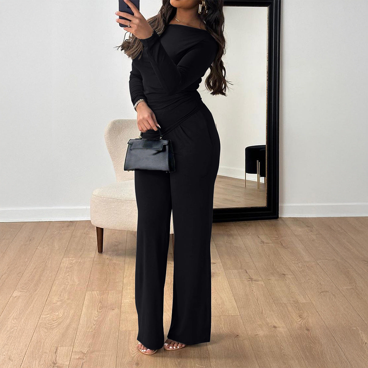 Ensemble en jersey à deux pièces pour femmes avec look drapé asymétrique, top à manches longues et pantalon taille haute ample Echo Archiv
