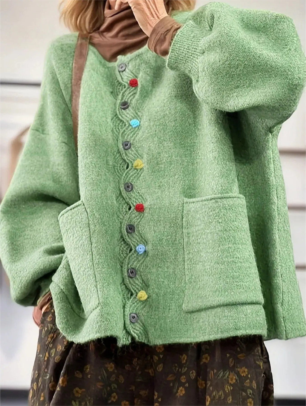 Cardigan en tricot oversized pour femmes avec patte de boutonnage décorative et poches plaquées Echo Archiv