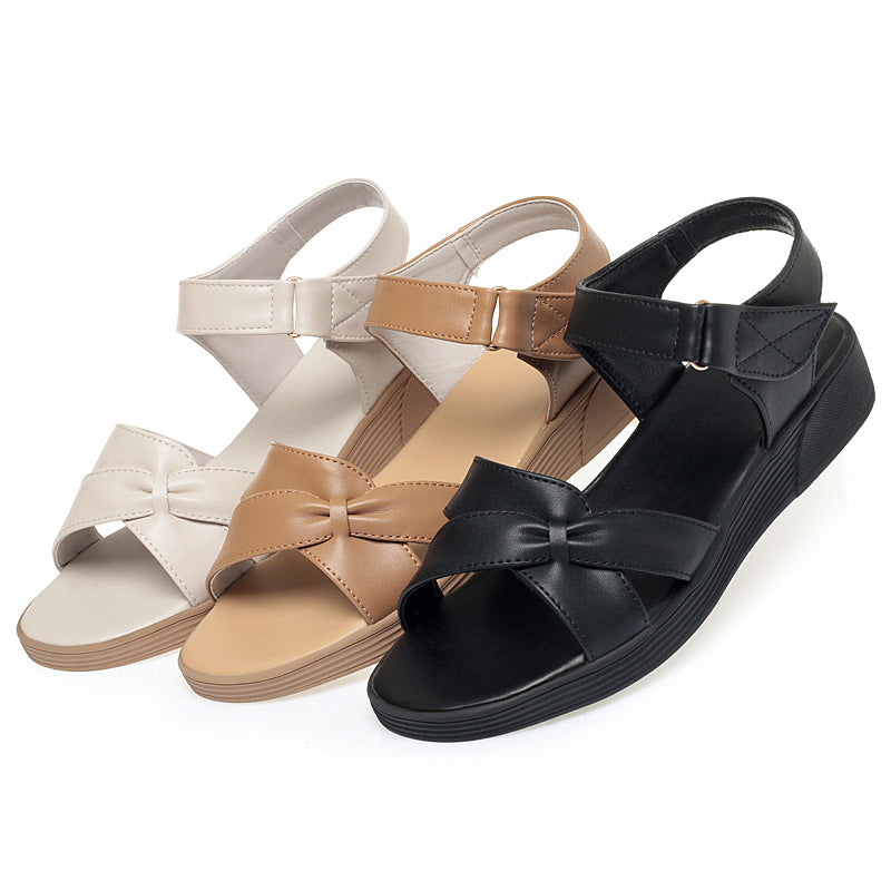 Sandales à lanières confortables pour femmes avec fermeture réglable et élégante boucle Heidi-Mode