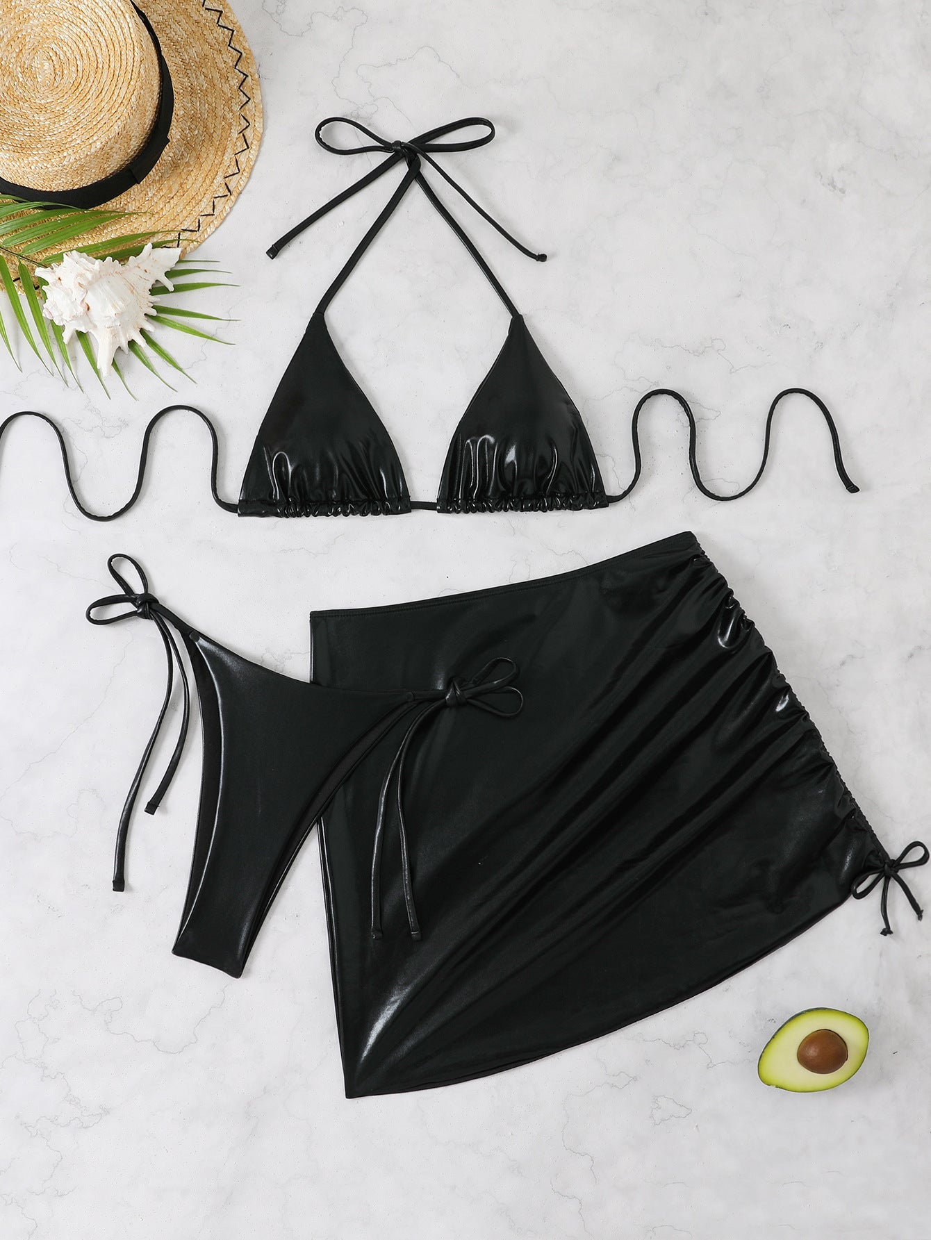 Bikini triangle femme avec jupe portefeuille raffinée R&B