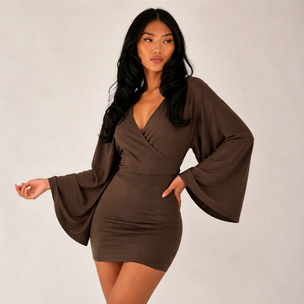 Robe mini portefeuille pour femmes avec manches kimono, taille cintrée et jersey extensible Echo Archiv