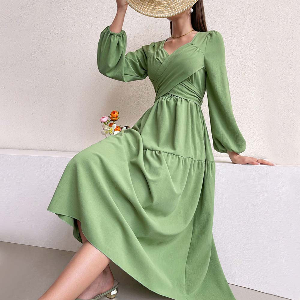Robe midi à manches longues pour femmes avec bustier drapé croisé, couture élastique sous la poitrine et jupe à volants à deux niveaux
