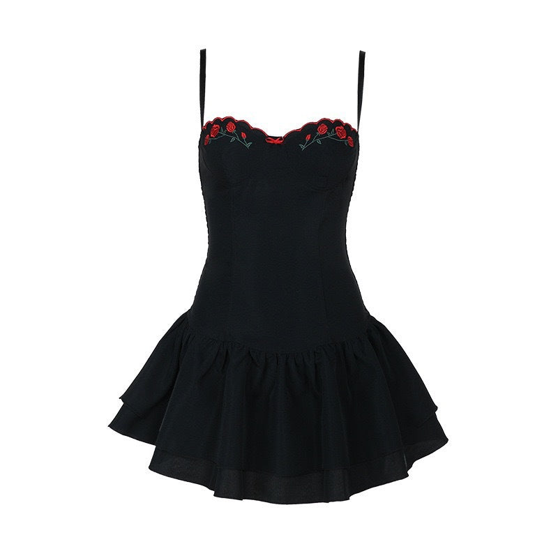 Robe bustier ludique pour femmes avec des détails romantiques en volants R&B