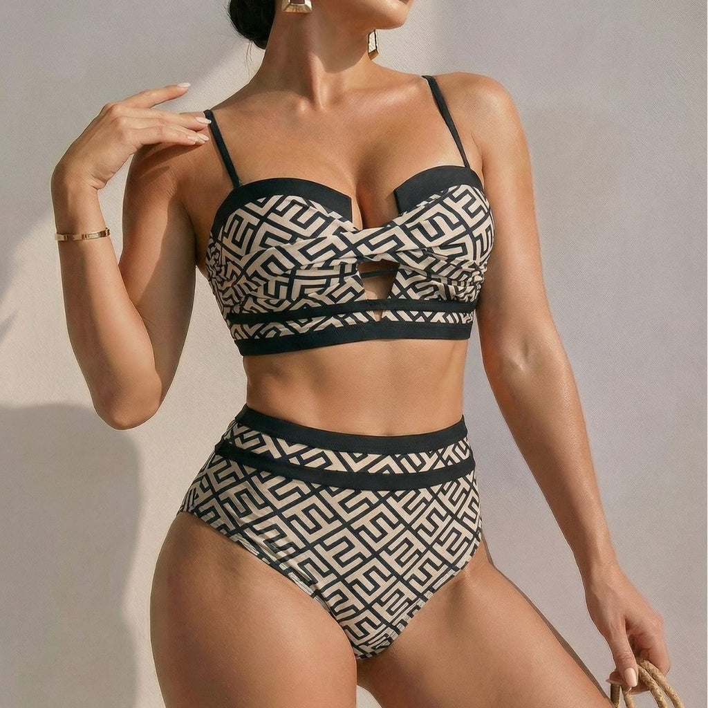 Bikini femme à taille haute avec découpe tendance et motif géométrique Echo Archiv